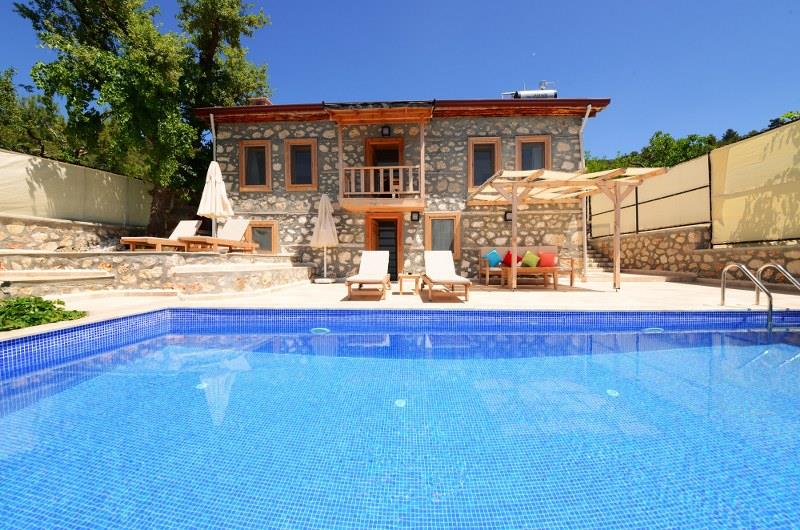 VİLLA POLO-Kalkan İslamlar'da korunaklı balayı villası